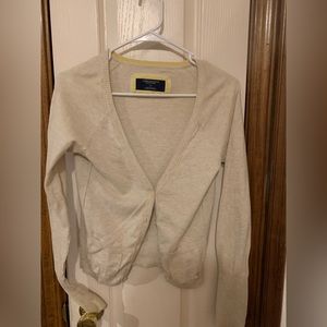 American Eagle long sleeved, pocketed cardigan, size small
